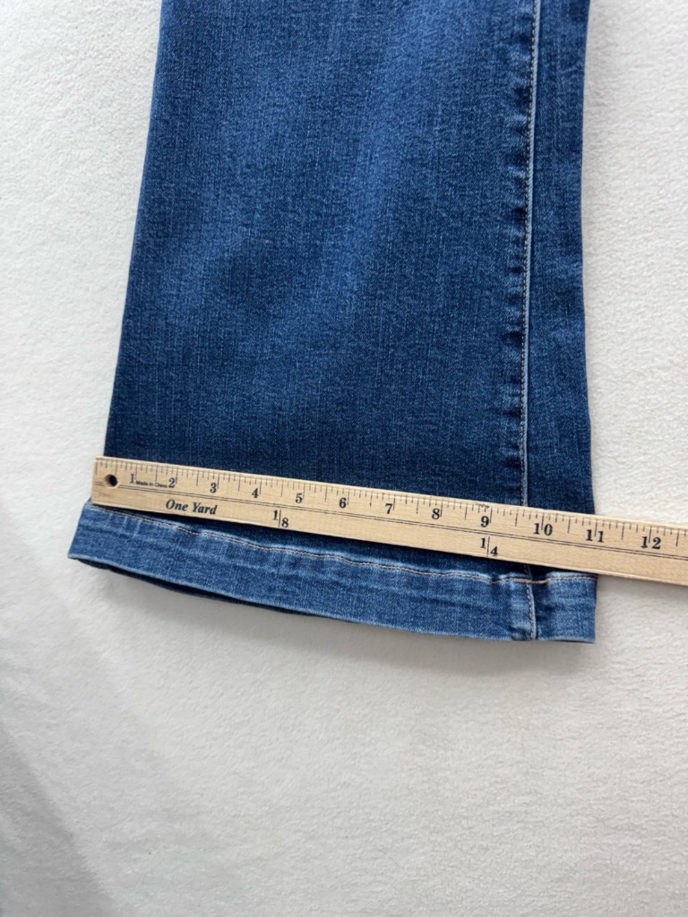 American Eagle Women’s 14 Super High-Rise Flare Jeans NWT - Picture 7 of 10